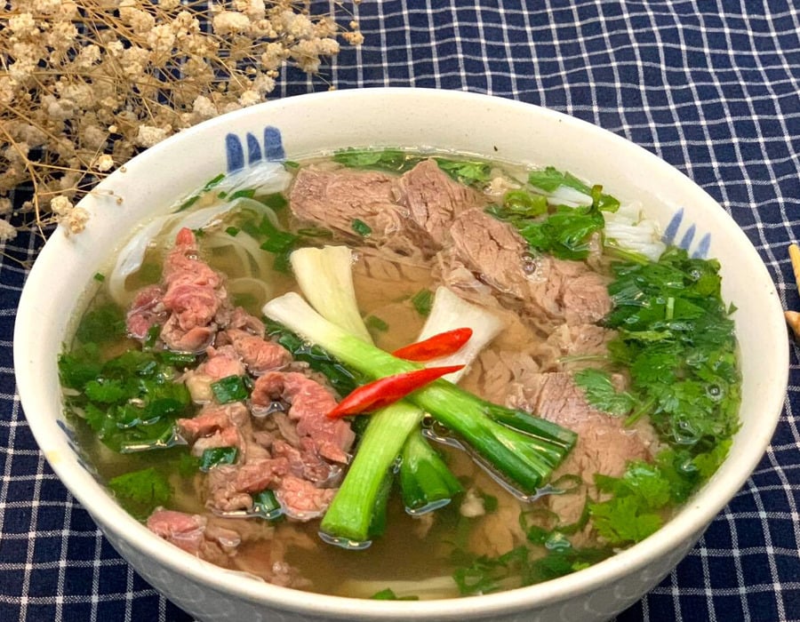 Cách nấu phở bò ngon tại nhà