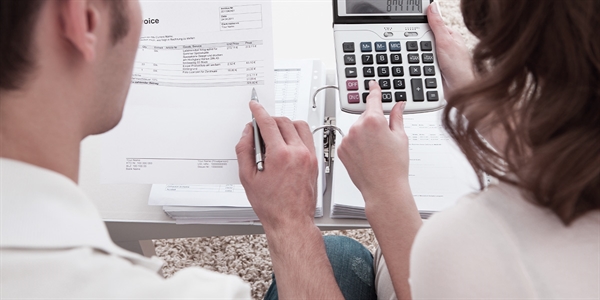 Phát hiện chồng giấu 400 triệu, tôi nghĩ cách trả đũa, hóa ra trong hôn nhân còn có cái đáng sợ hơn kẻ thứ 3- Ảnh 1.